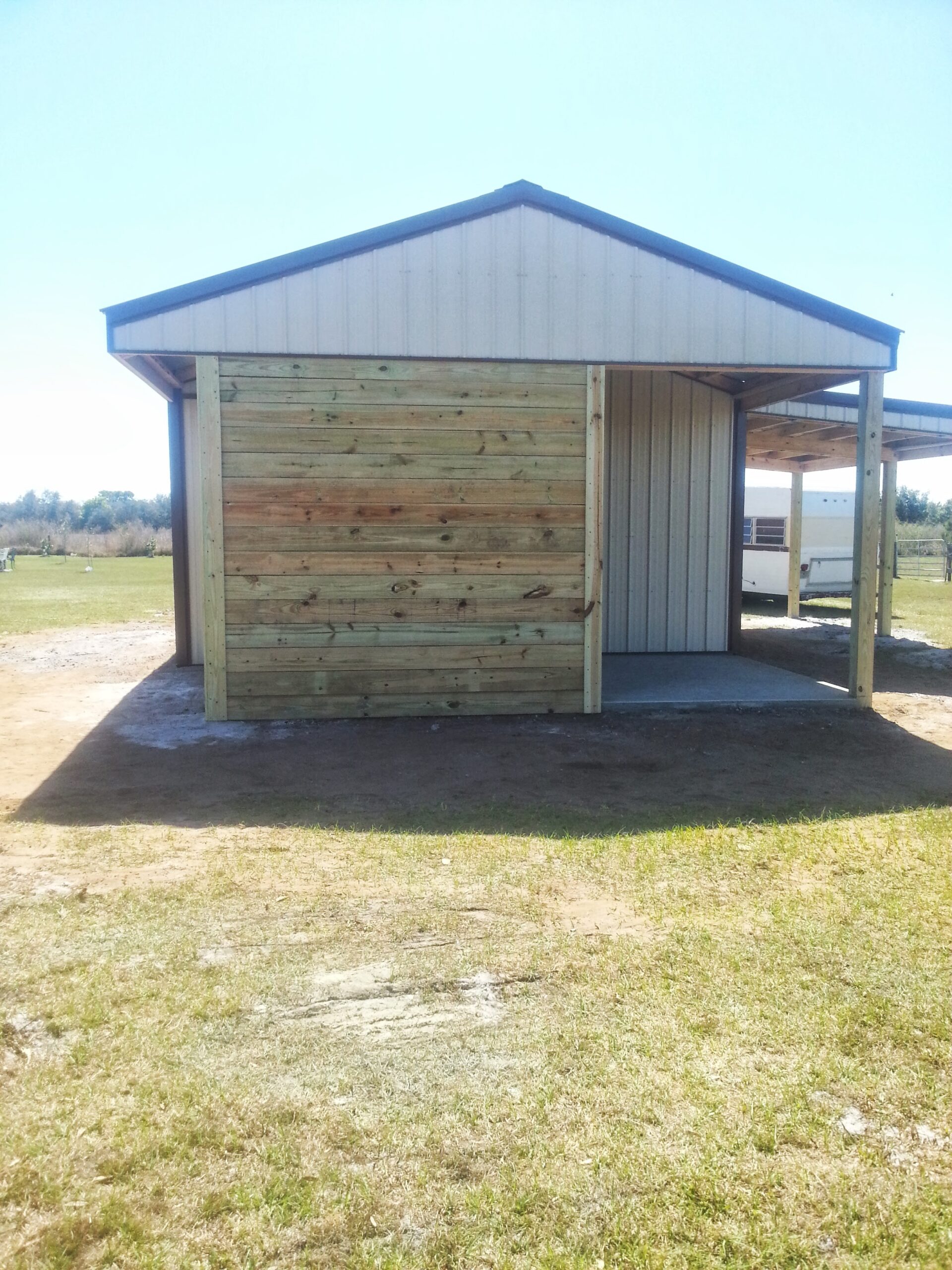 Custom barn built by Buildings By Bill near Deltona, Florida